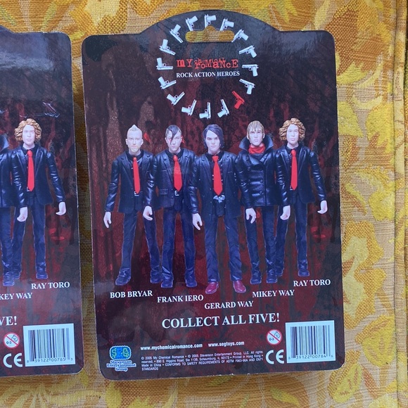 RARE MY CHEMICAL ROMANCE ROCK ACTION HEROES FIGURES SEG TOYS 2005 FULL SET - Picture 13 of 14